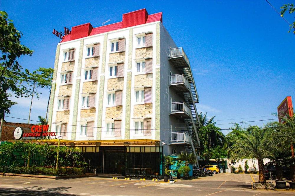 船员快捷酒店 Lubukpakam 外观 照片