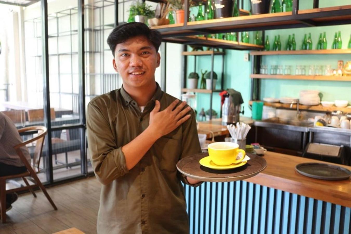 船员快捷酒店 Lubukpakam 外观 照片