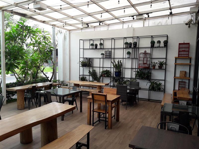 船员快捷酒店 Lubukpakam 外观 照片